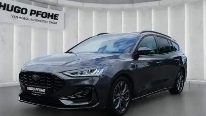 Gebraucht Ford Focus ST-Line X 116 PS (85 kW) 2025 Grau Kombi