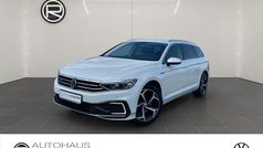 Weiß Gebraucht 2020 VW Passat GTE Kombi | 20.980 € (Fairer Preis)
