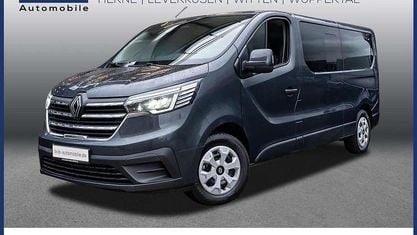 Gebraucht Renault Trafic Evolution 150 PS (110 kW) 2025 Kometen grau Van / Kleinbus