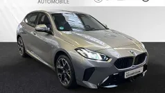 Grau Gebraucht 2024 BMW 120 M Sport Kleinwagen | 31.900 € (Guter Preis)