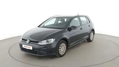 Gebraucht VW Golf VII Trendline 116 PS (85 kW) 2019 Grau Limousine