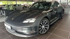 Vulkangraumetallic Gebraucht 2025 Porsche Taycan Cross Turismo Limousine | 99.900 € (Superpreis)