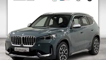 Grün Gebraucht 2023 BMW X1 Comfort Edition SUV | 45.890 € (Fairer Preis)