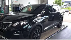Gebraucht 2018 Peugeot 5008 Allure Van / Kleinbus | 20.895 € (Guter Preis)