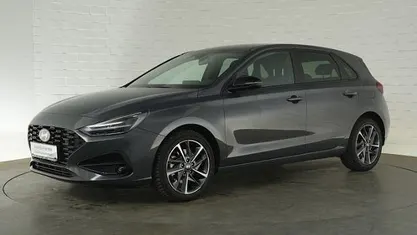 Usata Hyundai i30 Advantage 140 CV (102 kW) 2025 Grigio Berlina