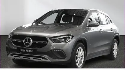 Gebraucht Mercedes GLA200 Style 163 PS (119 kW) 2020 SUV
