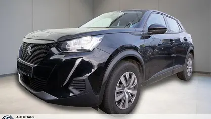 Schwarz Gebraucht 2021 Peugeot e-2008 Active SUV | 16.485 € (Guter Preis)