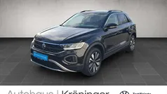 Deep black perleffekt Gebraucht 2024 VW T-Roc Move SUV | 29.990 € (Fairer Preis)