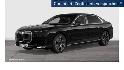 Gebraucht BMW 750e Executive 489 PS (359 kW) 2023 Limousine