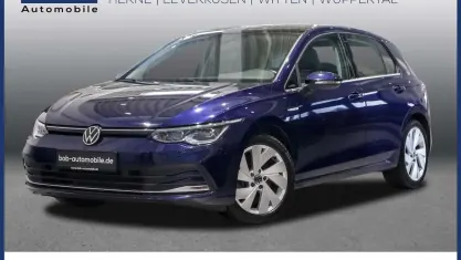 Gebraucht VW Golf VII Style 150 PS (110 kW) 2020 Atlantic blau Limousine