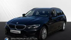 Schwarz Gebraucht 2022 BMW 320 Sport Line Kombi | 26.590 € (Guter Preis)