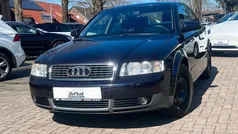 Schwarz Gebraucht 2001 Audi A4 Limousine | 1.200 € (Superpreis)
