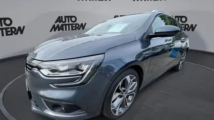 Gebraucht Renault Mégane GrandTour Bose Edition 159 PS (116 kW) 2020 Titaniumgrau (metallic) Kombi