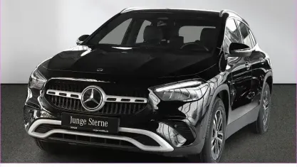 Gebraucht Mercedes GLA200 163 PS (119 kW) 2025 Schwarz SUV