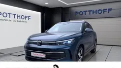 Blau Gebraucht 2024 VW Tiguan Life SUV | 39.997 € (Fairer Preis)
