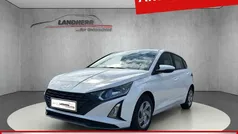 Weiß Neu 2025 Hyundai i20 Comfort Limousine | 16.075 € (Superpreis)