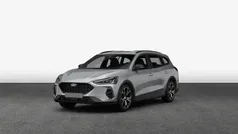 Silber Gebraucht 2024 Ford Focus ST-Line X Kombi | 26.990 € (Fairer Preis)