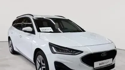Gebraucht Ford Focus Cool & Connect 120 PS (88 kW) 2022 Frostweiss Kombi