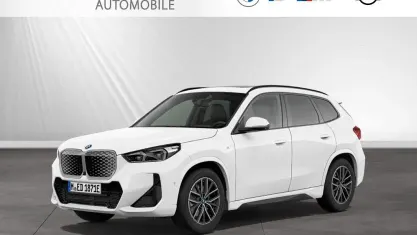 Gebraucht BMW iX1 M Sport 230 kW (313 PS) 2025 Alpinweiss SUV