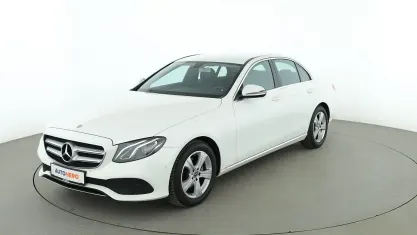 Gebraucht Mercedes E200 Avantgarde 184 PS (135 kW) 2016 Weiß Limousine
