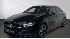 Gebraucht 2022 Mercedes A200 AMG Limousine | 27.450 € (Fairer Preis)