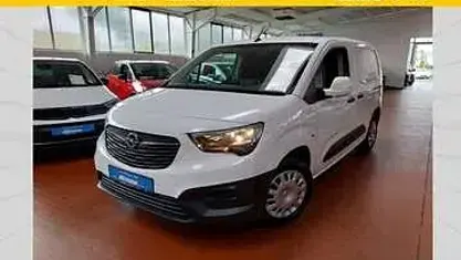 Gebraucht Opel Combo Edition 110 PS (80 kW) 2021 Weiß Van / Kleinbus