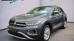 Grau Gebraucht 2024 VW T-Roc Style SUV | 32.944 € (Fairer Preis)
