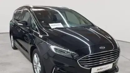 Gebraucht Ford S-MAX Titanium 190 PS (139 kW) 2022 Obsidianschwarz metallic Van / Kleinbus