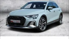 Grau Gebraucht 2024 Audi A3 Ambiente Limousine | 34.460 € (Guter Preis)