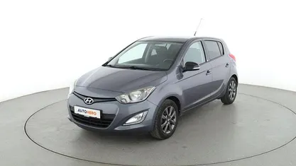 Grau Gebraucht 2014 Hyundai i20 GO! Kleinwagen | 7.250 € (Fairer Preis)