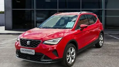 Rot Gebraucht 2024 Seat Arona FR SUV | 22.750 € (Guter Preis)
