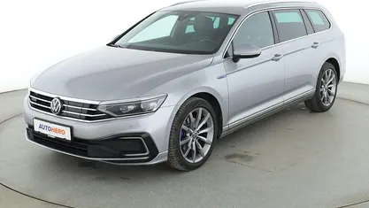 Gebraucht VW Passat GTE 218 PS (160 kW) 2021 Grau Kombi