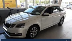 Candyweiss Gebraucht 2020 Skoda Octavia Style Kombi | 20.899 € (Fairer Preis)