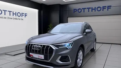 Second-hand Audi Q3 Advanced 150 CP (110 kW) 2021 Gri SUV