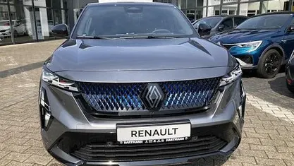 Dolomitgrau, black pearlschwarz metallic (grau) Gebraucht 2024 Renault Rafale Esprit Alpine SUV | 45.990 € (Fairer Preis)