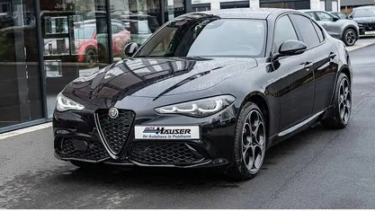Ny Alfa Romeo Giulia Premium 280 HK (205 kW) 2025 Svart Sedan