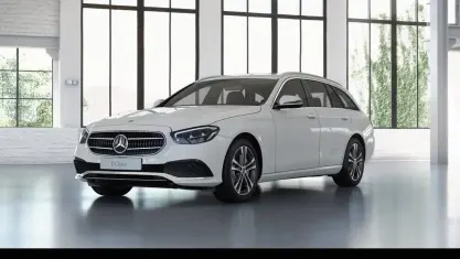 Gebraucht Mercedes E220 Avantgarde 200 PS (147 kW) 2022 Weiß Limousine