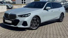 Gebraucht 2025 BMW 520 Performance Kombi | 61.488 € (Fairer Preis)