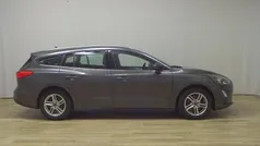 Grau Gebraucht 2021 Ford Focus Cool & Connect Kombi | 8.490 €