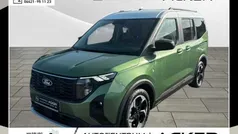 Bursting green Neu 2025 Ford Tourneo Courier Active Van / Kleinbus | 27.980 € (Fairer Preis)