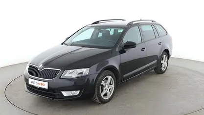 Schwarz Gebraucht 2015 Skoda Octavia Ambition Kombi | 13.480 € (Fairer Preis)