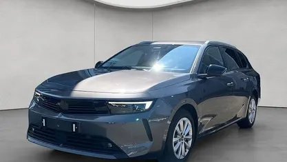 Grau Gebraucht 2023 Opel Astra Elegance Kombi | 20.490 € (Guter Preis)