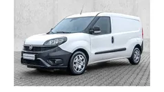 Weiß Gebraucht 2022 Fiat Doblò S Van / Kleinbus | 17.490 € (Fairer Preis)