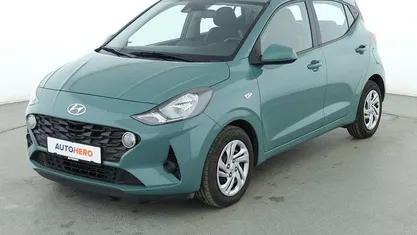 Gebraucht Hyundai i10 Select 67 PS (49 kW) 2022 Grün Kleinwagen