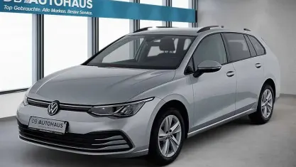 Gebraucht VW Golf VIII Life 110 PS (80 kW) 2024 Silber Kombi