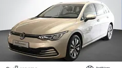 Silber Gebraucht 2023 VW Golf VIII Move Kombi | 25.950 € (Fairer Preis)