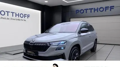 Gebraucht 2024 Skoda Karoq SportLine SUV | 33.433 € (Superpreis)