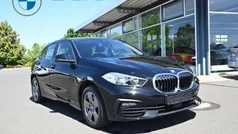 Schwarz Gebraucht 2021 BMW 118 Comfort Edition Kleinwagen | 18.990 € (Superpreis)