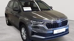 Graphite grey metallic Gebraucht 2025 Skoda Karoq Selection SUV | 30.090 € (Superpreis)