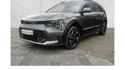 Gebraucht Kia e-Niro Vision 150 kW (204 PS) 2024 Silber SUV